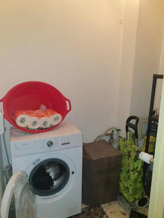 Apartament 3 camere, DRISTOR-KAUFLAND MIHAI BRAVU, 1981, 2 balcoane, 65 mp 