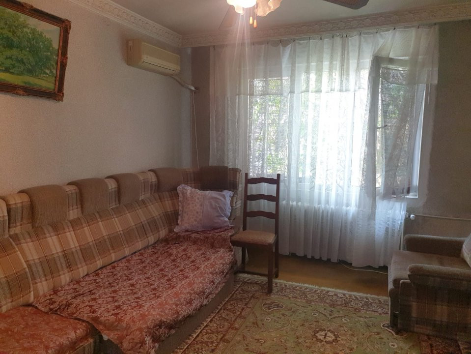 Apartament 3 camere, DRISTOR-KAUFLAND MIHAI BRAVU, 1981, 2 balcoane, 65 mp 