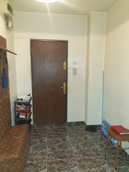 Apartament 3 camere, DRISTOR-KAUFLAND MIHAI BRAVU, 1981, 2 balcoane, 65 mp 