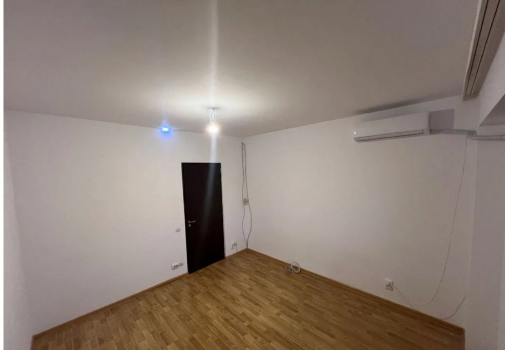 Apartament 3 camere, IANCULUI, 2 balcoane, renovat integral, 80 mp 