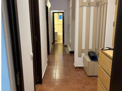 Apartament 3 camere, IANCULUI, 2 balcoane, renovat integral, 80 mp 