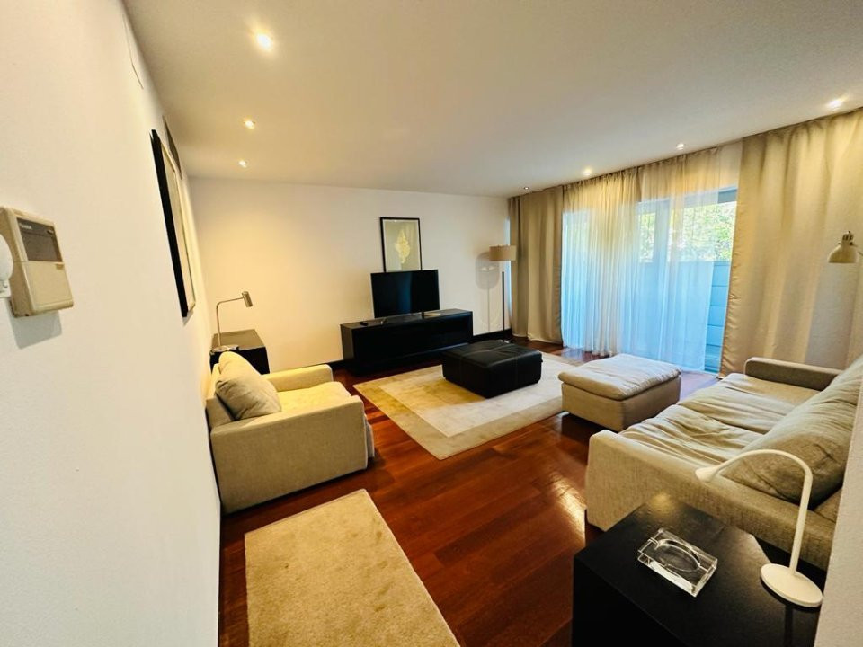 Apartament 3 camere,ALIA APARTMENTS, 2010, 78 mp 