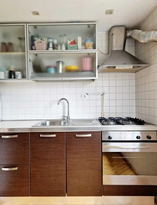 Apartament 2 camere, VITAN MALL, an 1991, balcon, decomandat 62 mp