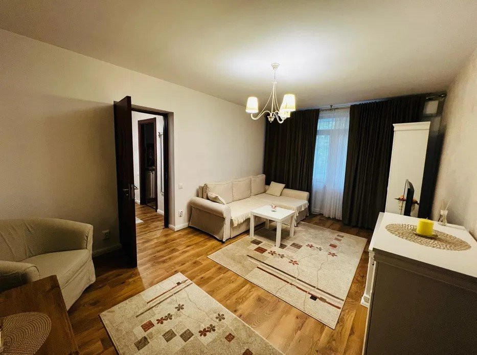 Apartament 2 camere, TITAN, an 2018, etaj 2/4