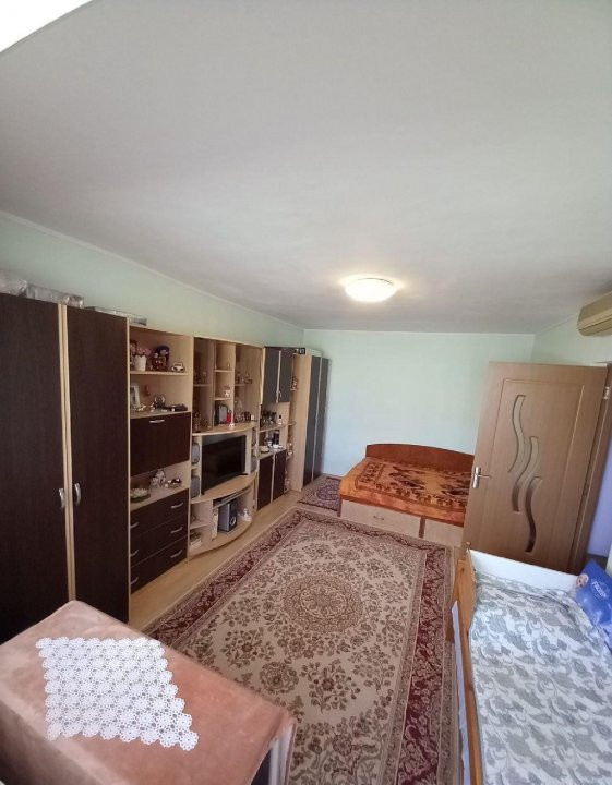 Apartament 2 camere,DRISTOR, an constructie 1983, balcon, decomandat