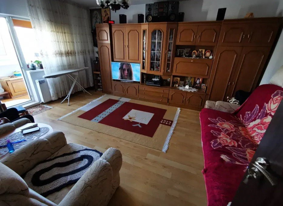 Apartament 2 camere,VITAN, an 1990, etaj 7/8