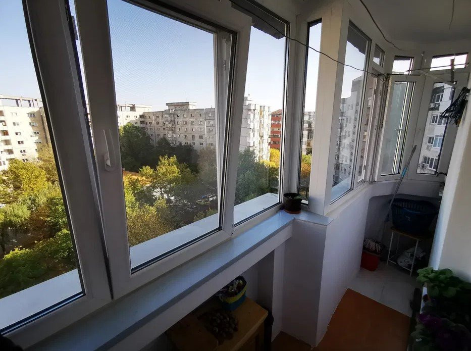 Apartament 2 camere,VITAN, an 1990, etaj 7/8