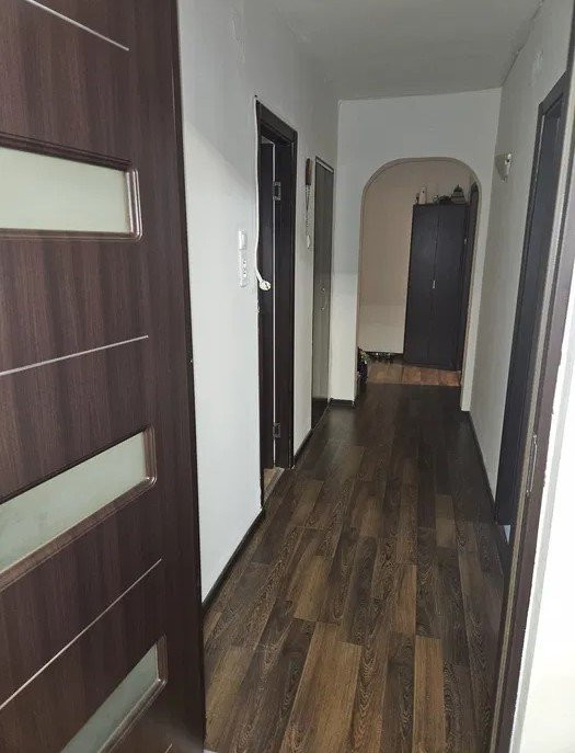 Apartament 2 camere,TITAN, decomandat, etaj 9/10