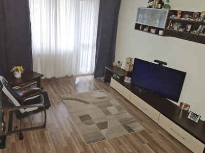 Apartament 2 camere,TITAN, decomandat, etaj 9/10