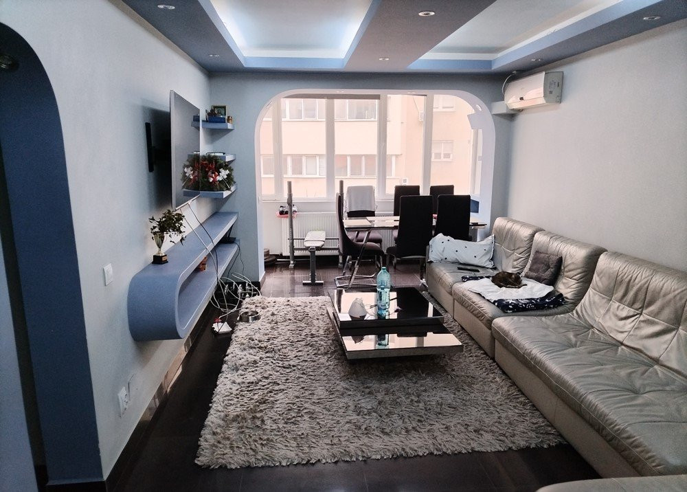 Vanzare apartament 3 camere, Iancului