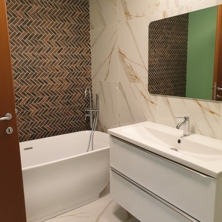 Apartament 4 camere, HERASTRAU, complex rezidential, 3 bai, 3 terase, 130 mp