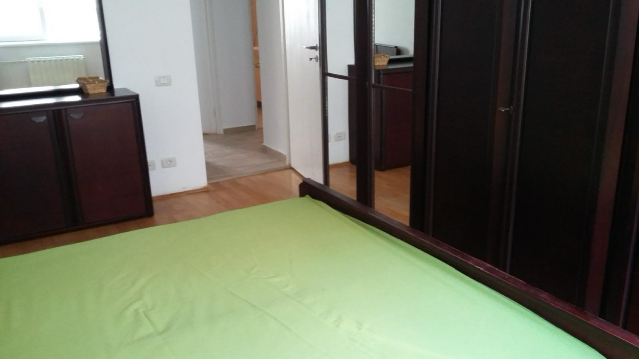 Apartament 3 camere, NERVA TRAIAN, an 1996, etaj 2/7, decomandat, 73 mp