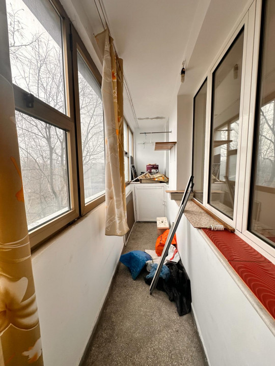 Apartament 2 camere, Drumul Taberei - Timisoara, parc Moghioros, 5/10, balcon