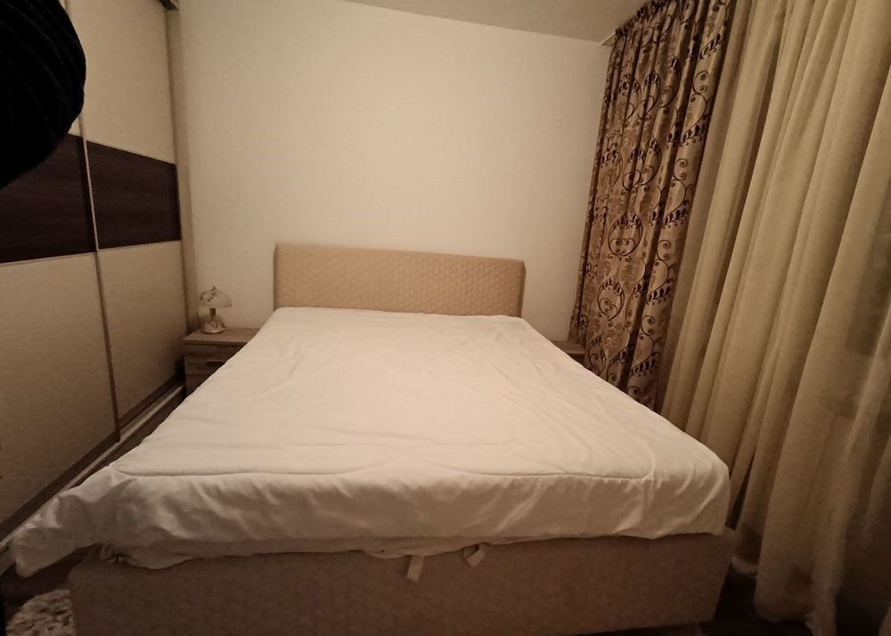 Apartament 3 camere, Chisinau, an 1984, balcon, decomandat