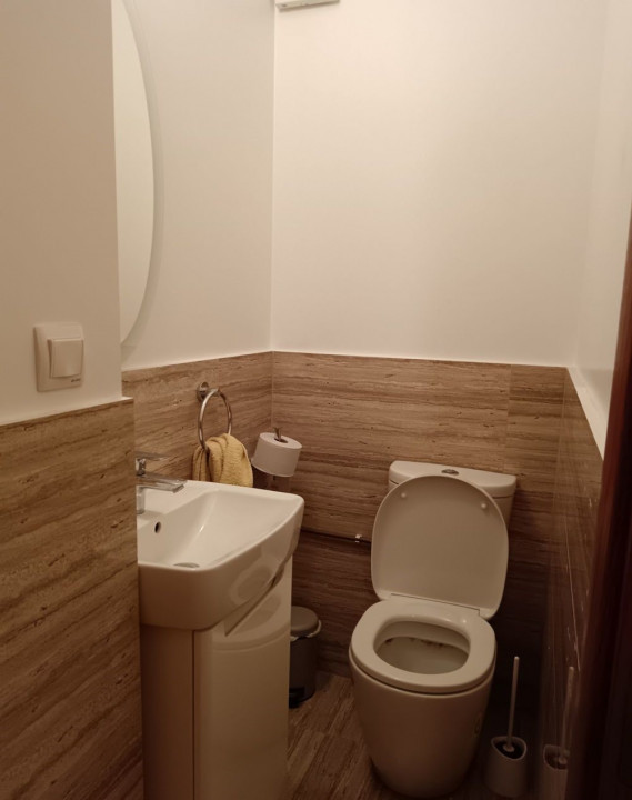 Apartament 3 camere, Chisinau, an 1984, balcon, decomandat