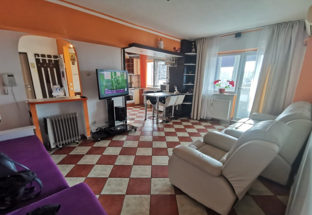 Apartament 2 camere, MIHAI BRAVU, etaj 4/8, 1986 , balcon