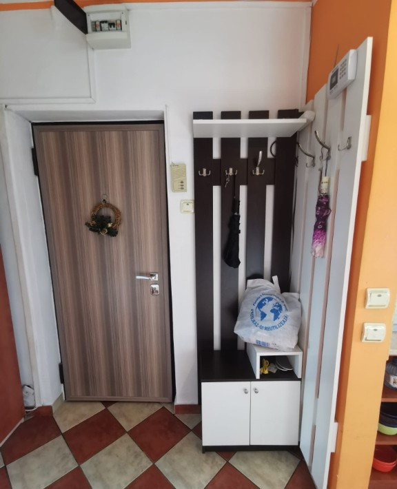 Apartament 2 camere, MIHAI BRAVU, etaj 4/8, 1986 , balcon