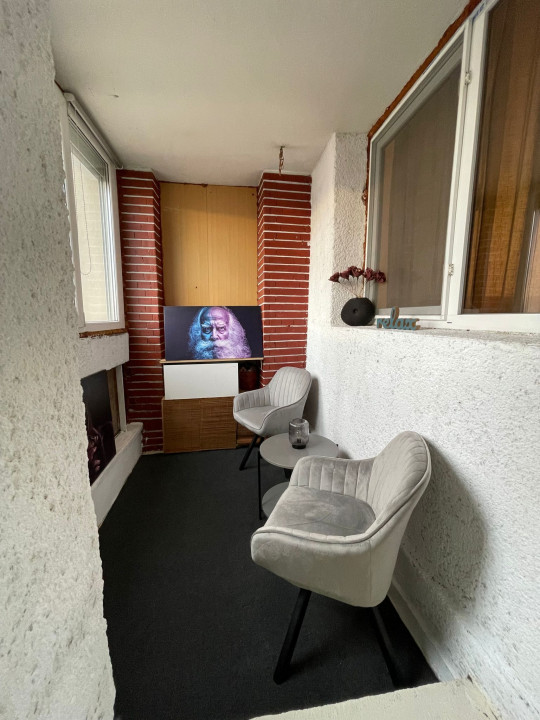 Vanzare apartament 3 camere, Titan