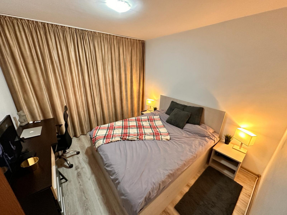 Apartament 3 camere, Titan