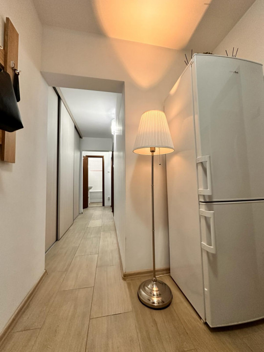 Apartament 3 camere, Titan