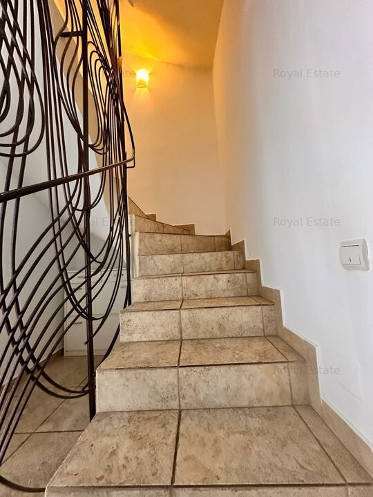 Duplex 4 camere cu gradina proprie, Domenii