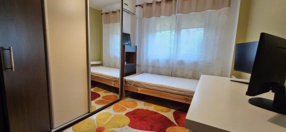 Apartament 4 camere, TIMPURI NOI-TINERETULUI, an 1986, etaj 2/8