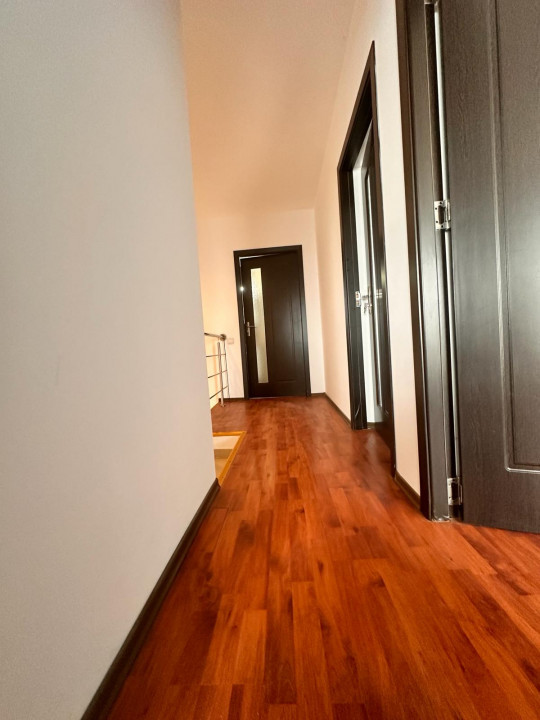 Vila duplex, 4 camere mobilate si utilate, SABRI PARK Berceni, 115 mp