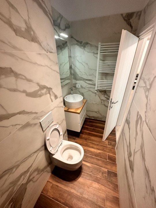 Apartament 3 camere,AMBIENCE RESIDENCE,loc de parcare, PRIMA INCHIRIERE