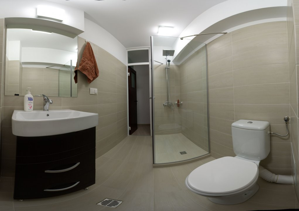 Apartament 2 camere,KISELEFF, etaj 5/10 , 3 balcoane