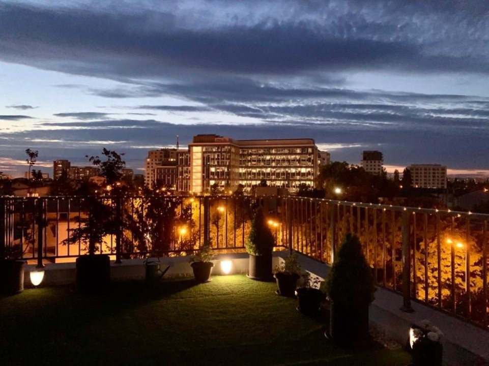 Penthouse,DOMENII, 195 mp, terasa cu barbeque si home cinema, an 2019