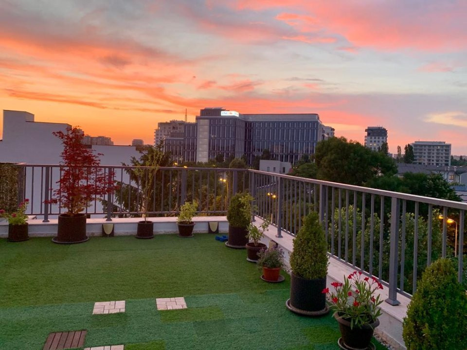 Penthouse,DOMENII, 195 mp, terasa cu barbeque si home cinema, an 2019