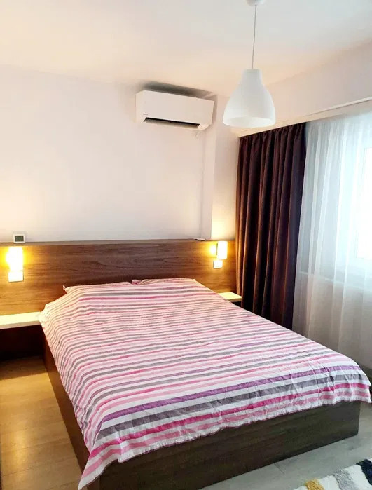 Apartament 4 camere, Bd. Basarabia, an constructie 1989, renovat in 2017, 91 mp 