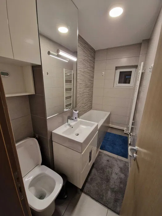 Apartament 4 camere, Bd. Basarabia, an constructie 1989, renovat in 2017, 91 mp 