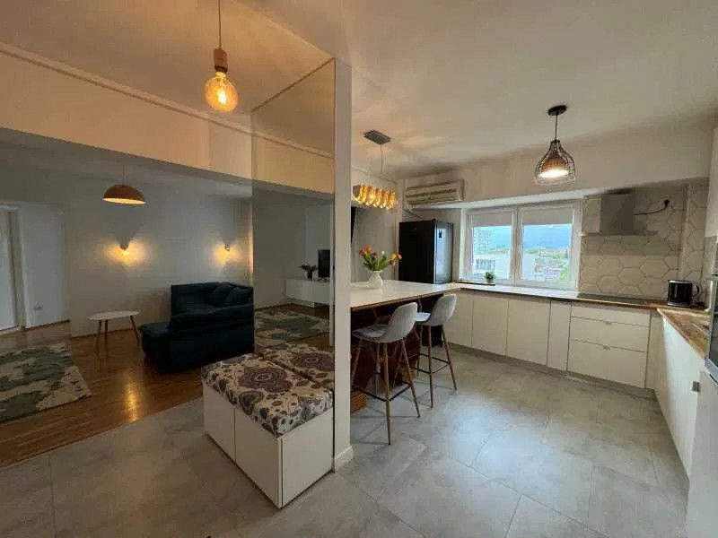 Apartament 2 camere,ROND ALBA IULIA, 61 mp , etaj 4/10, an constructie 1995  