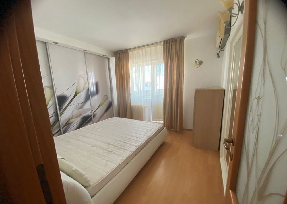 Apartament 4 camere,NERVA TRAIAN, reabilitat termic,89 mp,complet mobilat,utilat