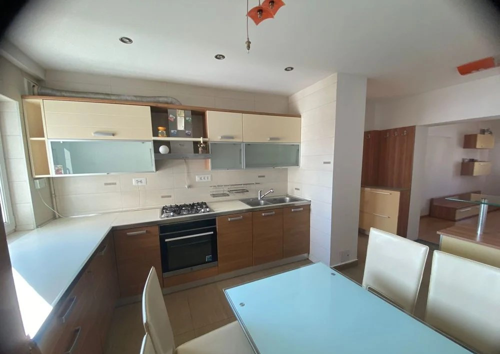 Apartament 4 camere,NERVA TRAIAN, reabilitat termic,89 mp,complet mobilat,utilat