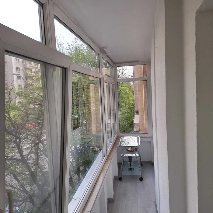 Apartament 2 camere,UNIRII, aproape de metrou, renovat si utilat