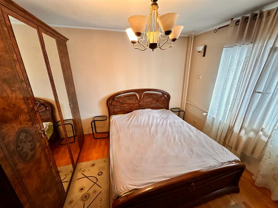 Apartament 3 camere,CALEA CALARASILOR, an constructie 1999, 2 balcoane