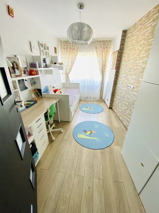 Apartament 3 camere,P-ta IANCULUI, decomandat, 77 mp, balcon