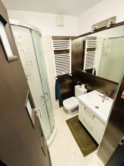 Apartament 3 camere,P-ta IANCULUI, decomandat, 77 mp, balcon