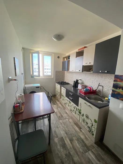 Apartament 2 camere,DRISTOR, aproape de metrou 