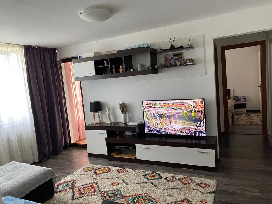 Apartament 2 camere,DRISTOR, aproape de metrou 