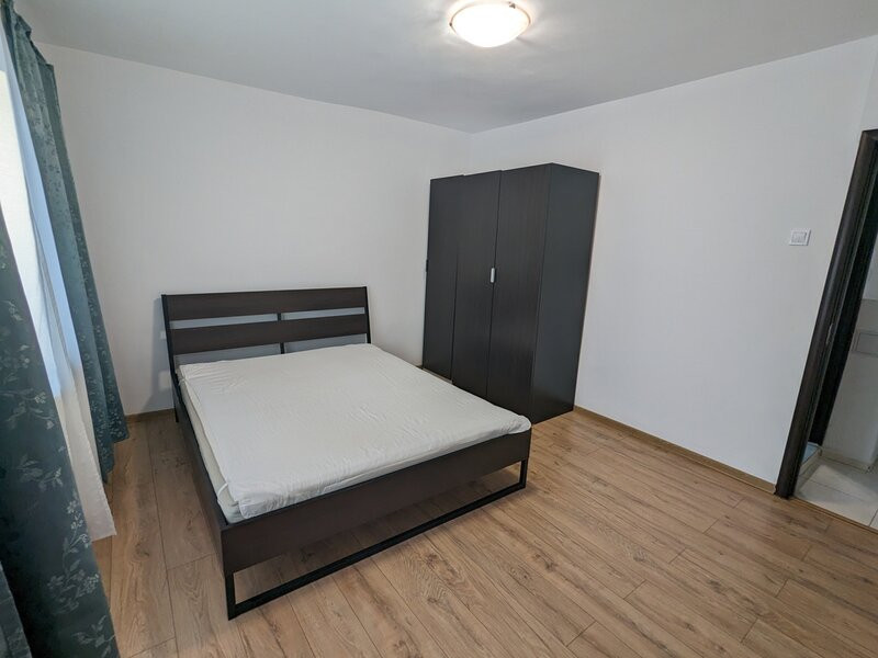 Apartament 3 camere,VITAN, 80 mp, utilat/mobilat, LOC PARCARE