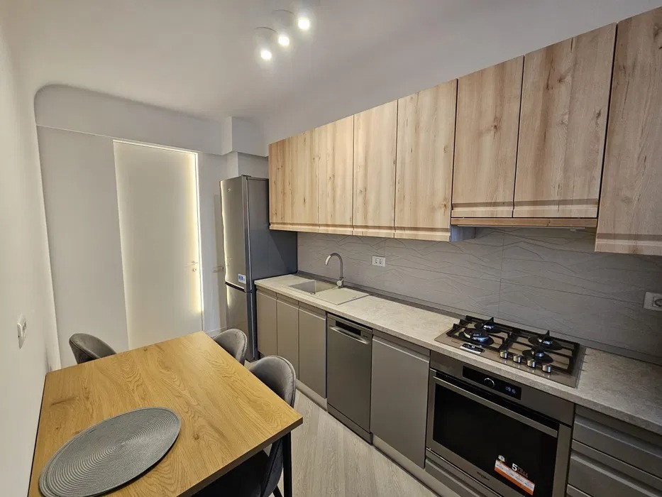 Apartament 2 camere, CORTINA NORTH, AVIATIEI, loc de parcare subteran