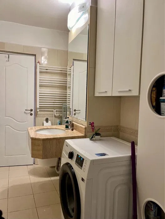 Apartament 2 camere,Bd. Unirii, etaj 5/8, mobilat si utilat