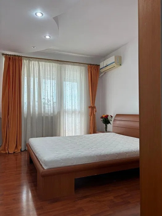 Apartament 3 camere,BABA NOVAC,bloc reabilitat termic,complet renovat si mobilat