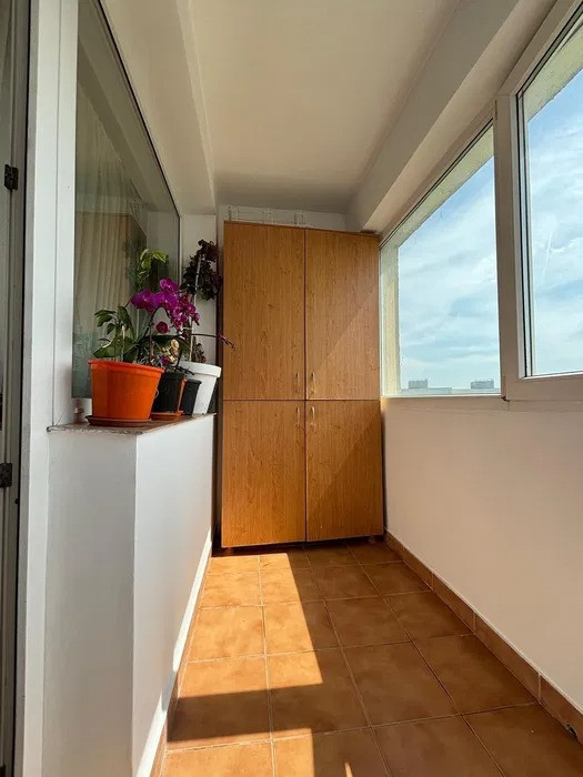 Apartament 3 camere,BABA NOVAC,bloc reabilitat termic,complet renovat si mobilat