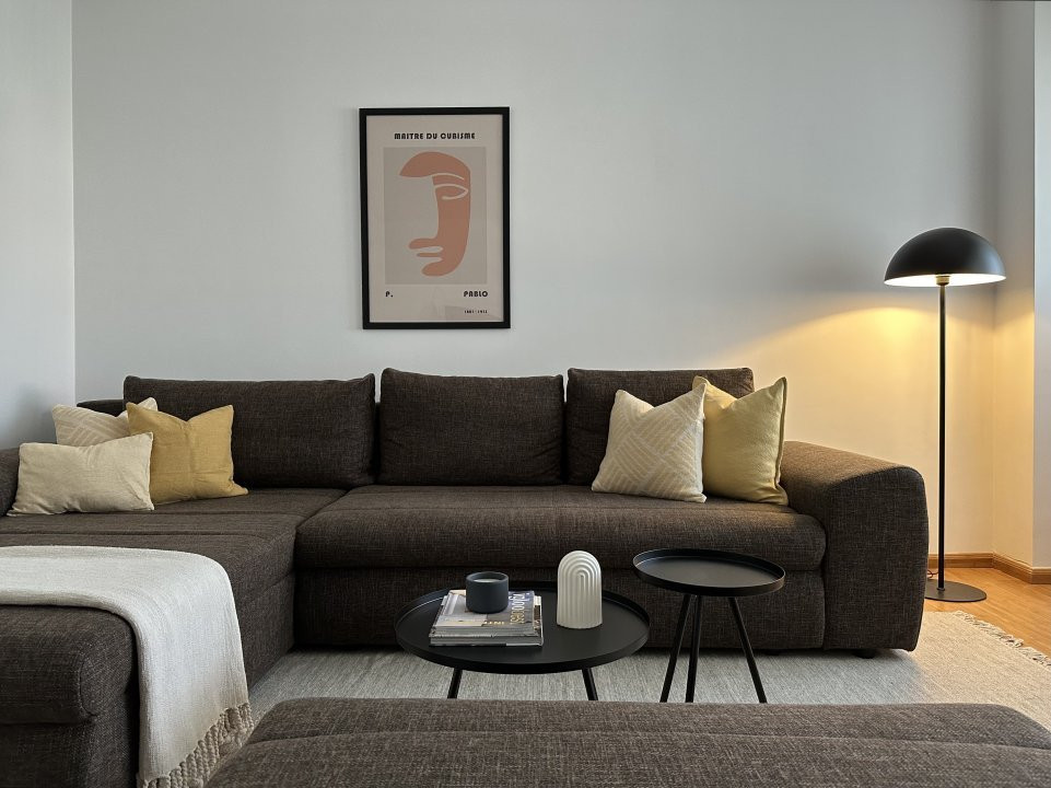 Apartament 2 camere,UNIRII-BD.Mircea Voda, centrala proprie, an 2016, etaj 3/8