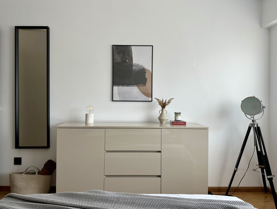 Apartament 2 camere,UNIRII-BD.Mircea Voda, centrala proprie, an 2016, etaj 3/8