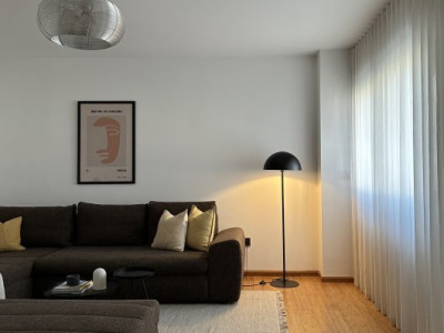 Apartament 2 camere,UNIRII-BD.Mircea Voda, centrala proprie, an 2016, etaj 3/8